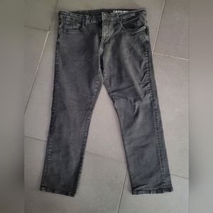IZOD slim Straight Black jeans  38x30